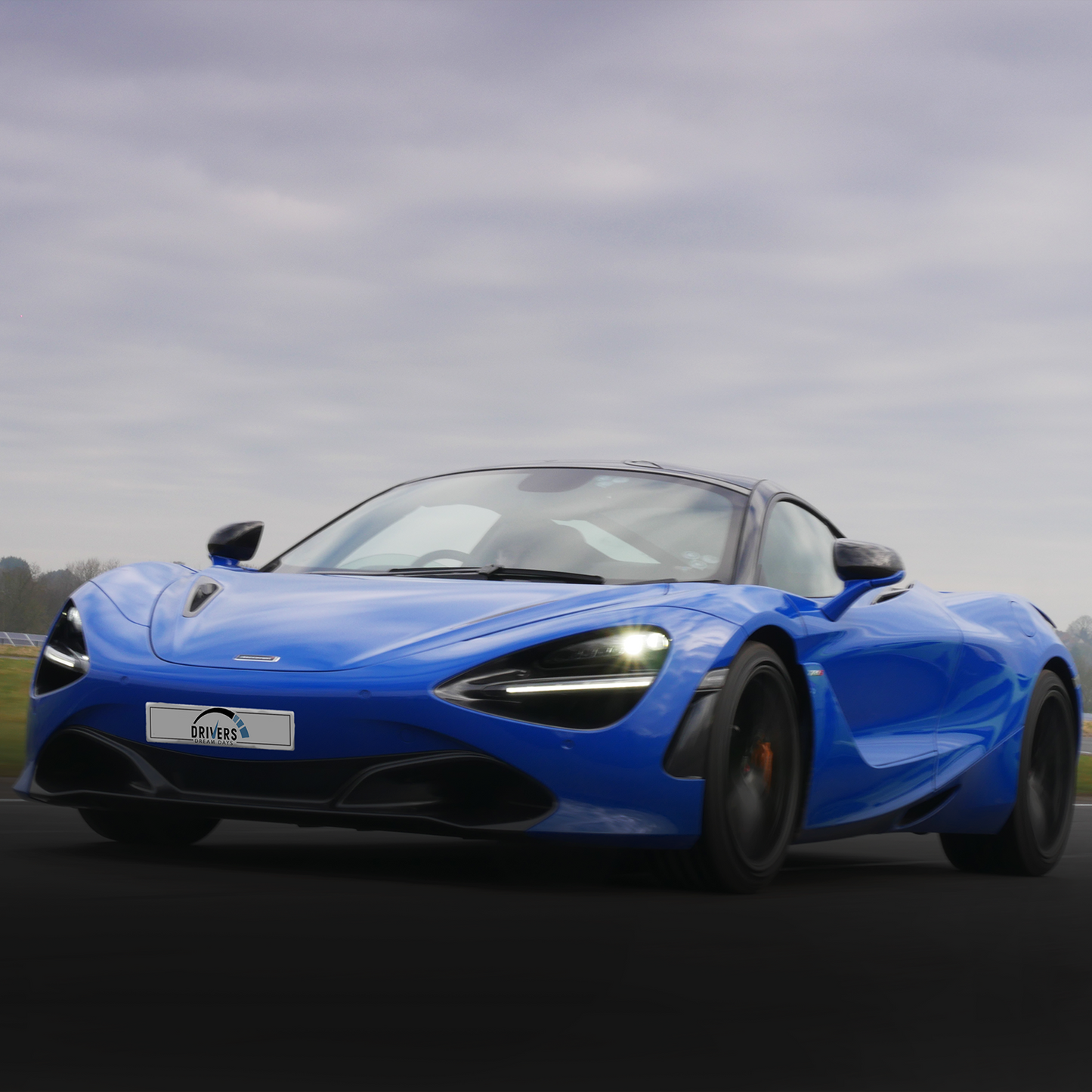 Ultimate Driving Legends Experience